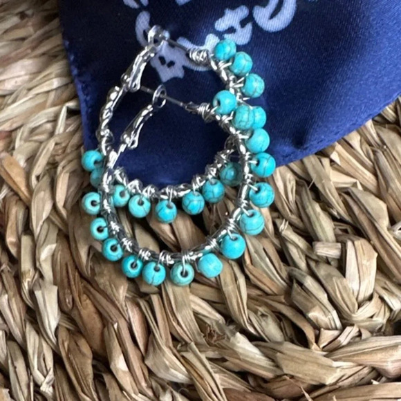 Beaded handmade Turquoise and silver medium hoop earrings statement - Picture 1 of 6